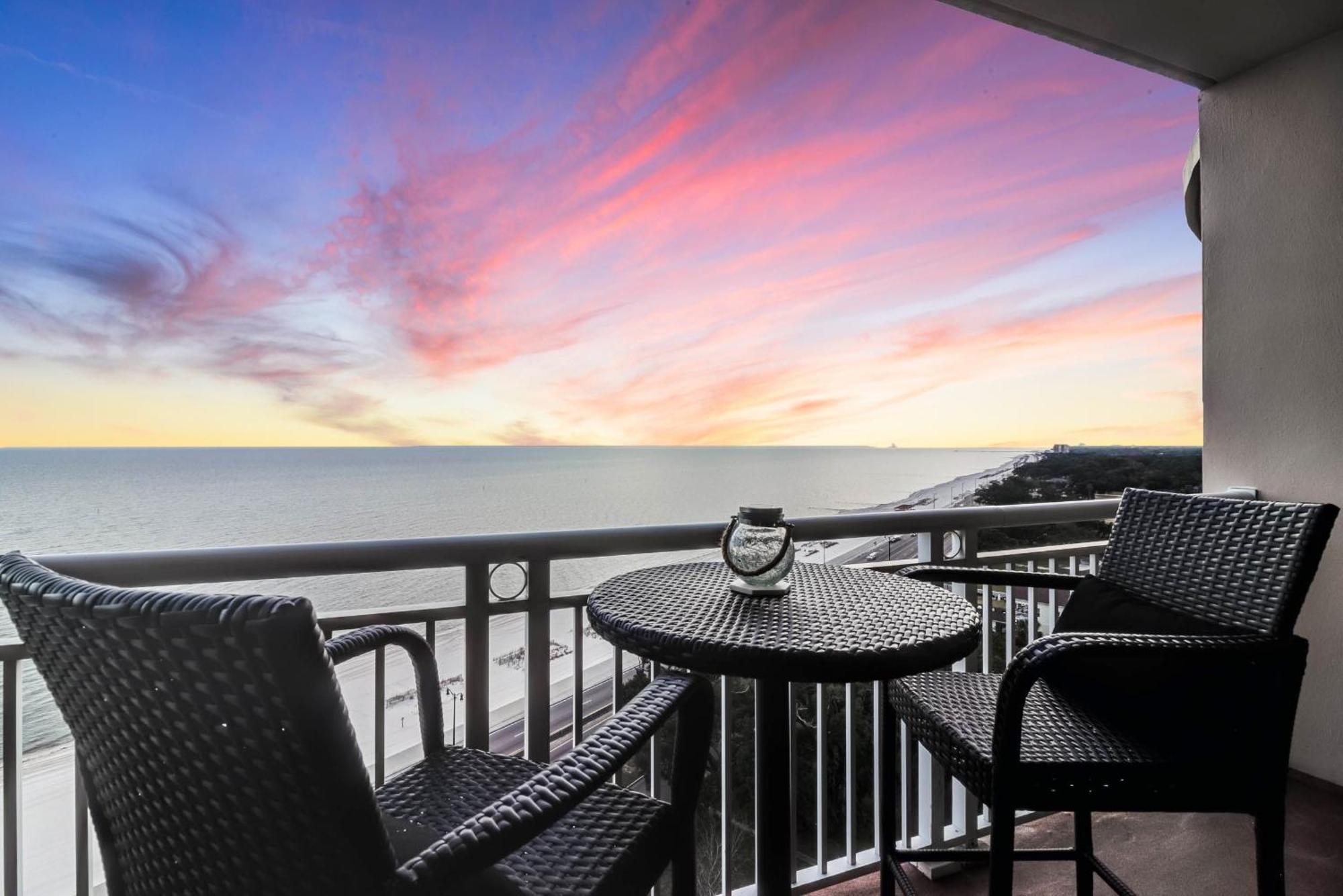 Gorgeous Oceanview 3Br Luxury Condo - Latitude Gulfport Extérieur photo